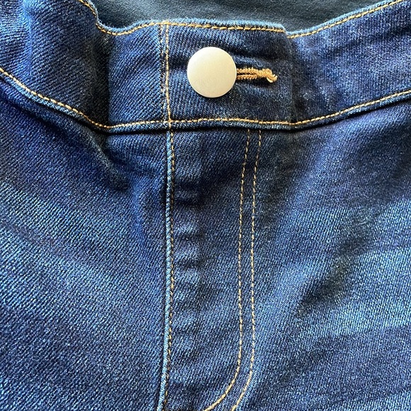 Maternity Jeans 👖Size XXL (20), Straight Leg, Comfort Stretch, NWOT, Dark Wash - Picture 8 of 9